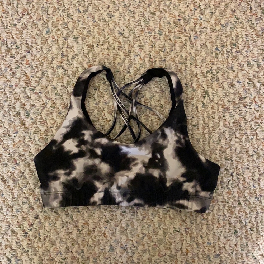 Sports bra